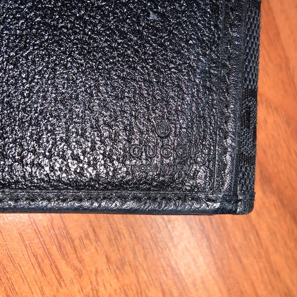 Authentic Gucci Monogram GG Canvas Flap Wallet with Bow - Picture 11 of 16